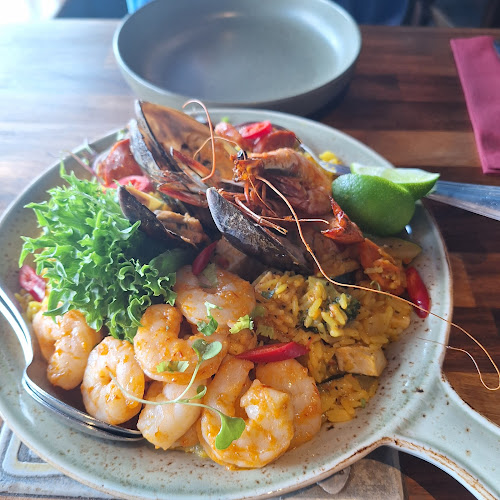 Maya Bar & Grill Phone number