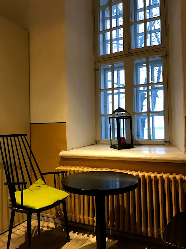 Comentarii opinii despre Viaporin Deli & Café