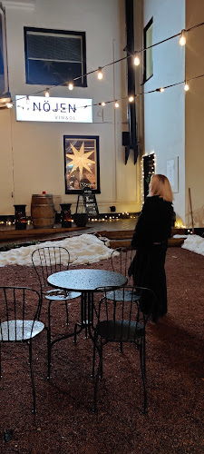 Opinii despre Nöjen Vin & Öl în Hanko - Ravintola-ala