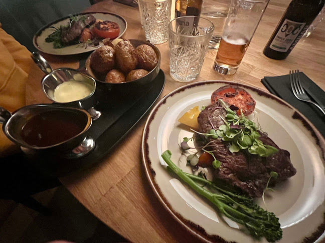 Rafael’s Steakhouse & Bistro - Ravintola-ala