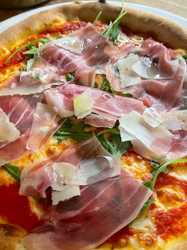 Comentarii opinii despre Pjazza