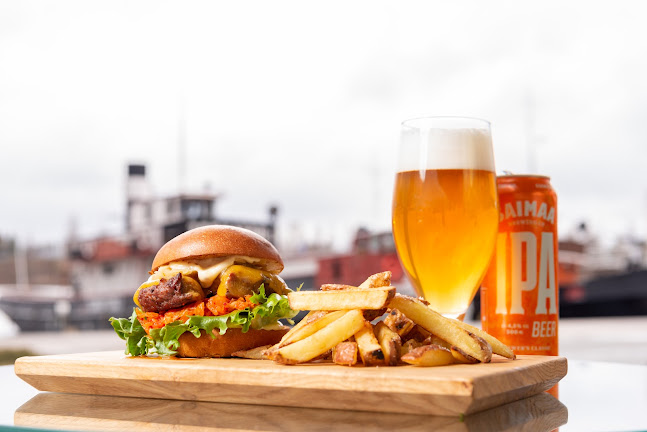 Satama Cafe & Bistro