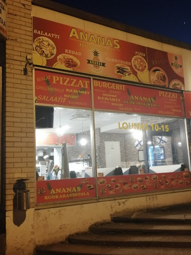 Ravintola Ananas Pizzeria - Kivistö (Best Pizza in Vantaa) - Vantaa