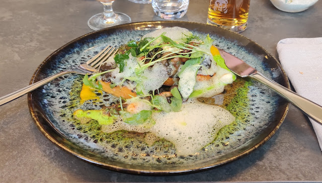 Ernst Salonger - Ravintola-ala