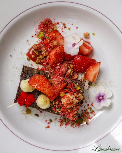 Kesäravintola Linnakrouvi - Ravintola-ala