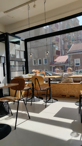 Opinii despre Kahvila Päijänne în Helsinki - Ravintola-ala