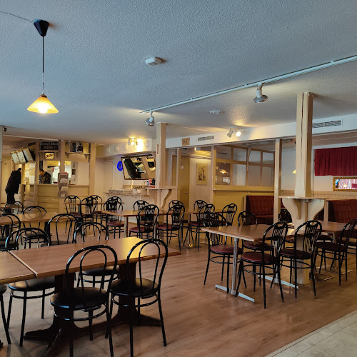 Comentarii opinii despre Kebab-Pizzeria Kristal