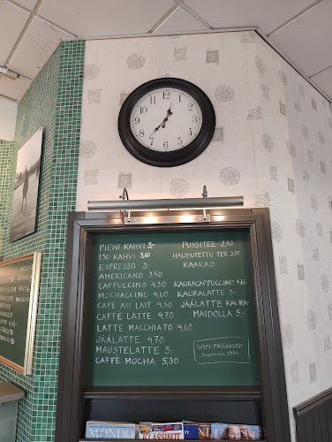 Cafe Manuela - Ravintola-ala