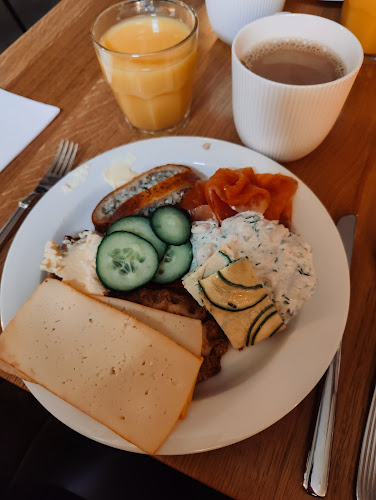 Opinii despre Albina Ravintola & Viinibaari în Helsinki - Ravintola-ala