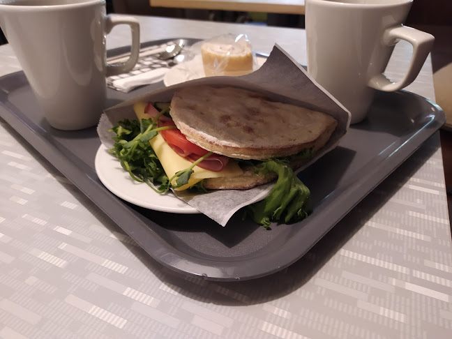 Opinii despre Aino kahvila & ravintola în Imatra - Ravintola-ala