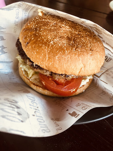 Kuusijärventie 3, 01260 Vantaa