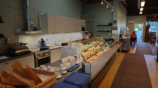 Sähkökuja 2, 24800 Halikko