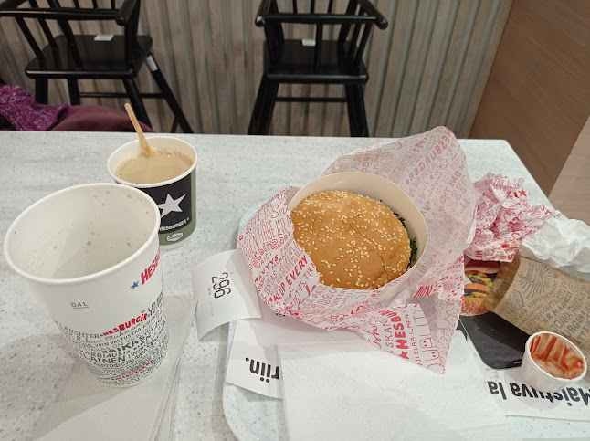 Opinii despre Hesburger Ideapark Seinäjoki în Seinäjoki - Ravintola-ala