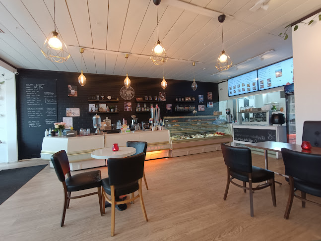 Randa Café - Ravintola-ala