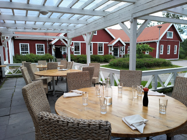 Opinii despre Juhlaravintola & Country Bistro Maisa în Terälahti - Ravintola-ala