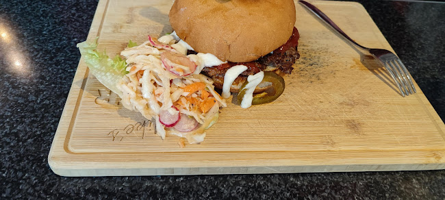 Unikkotie 11, 01300 Vantaa