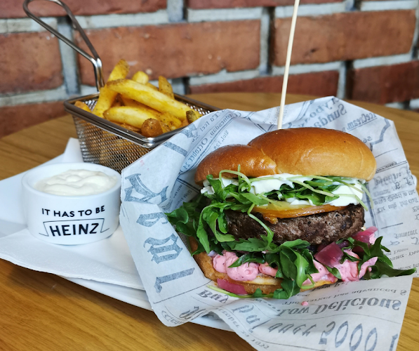 Suntti Kåren Bar & Grill - Ravintola-ala