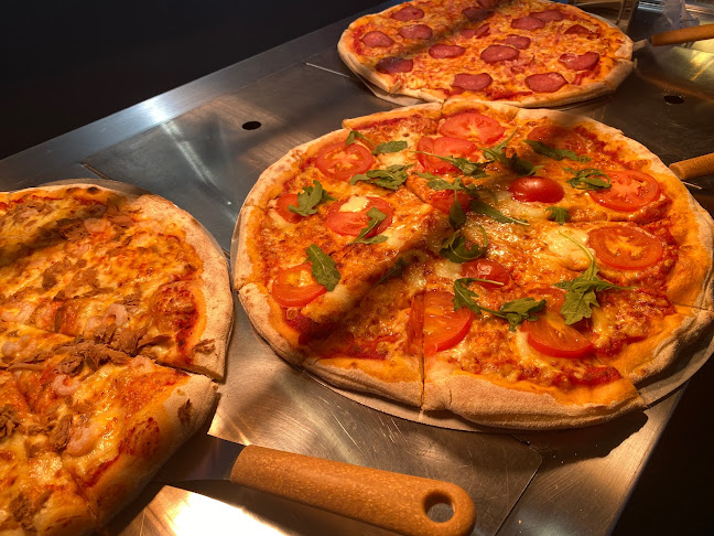 Opinii despre Santa´s Pizza & Burger în Rovaniemi - Ravintola-ala