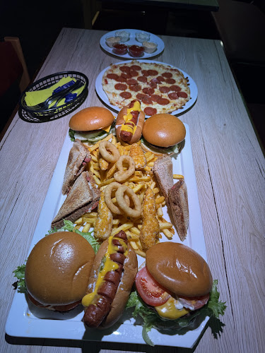 V.I.P Baari - Bar & Restaurant - Valkeakoski