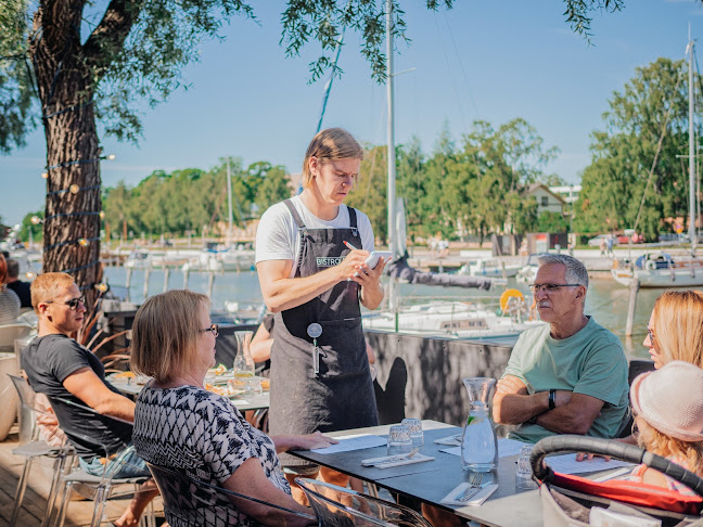 Comentarii opinii despre Bistro Bay