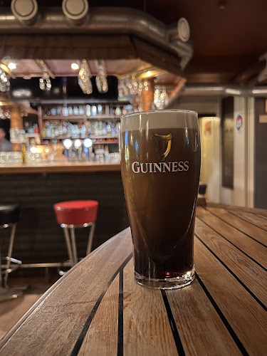 FRIENDS PUB - Ravintola-ala