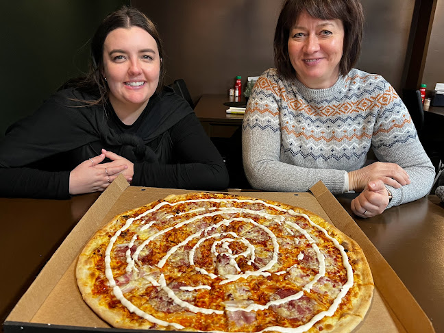 Pizzeria Magenta - Ravintola-ala