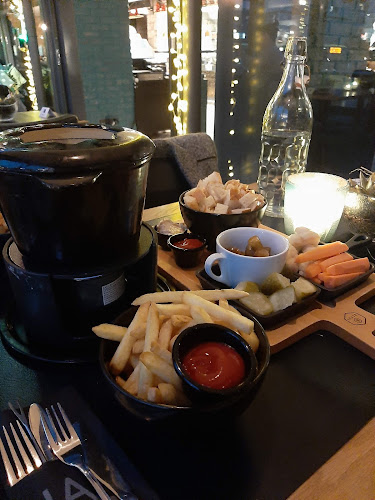 Comentarii opinii despre Jalo kitchen & lounge