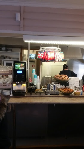 Comentarii opinii despre Harrin Grilli-Kahvio oy