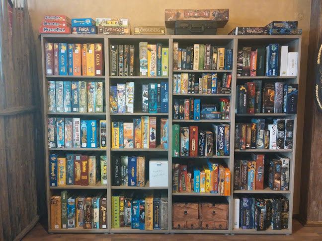 Opinii despre Lautapelikahvila Taverna în Tampere - Ravintola-ala