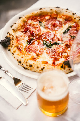 Opinii despre Pikku Napoli Tripla în Helsinki - Ravintola-ala