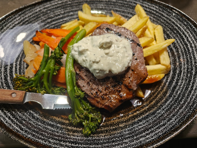 https://www.raflaamo.fi/fi/ravintola/porvoo/rosso-porvoo