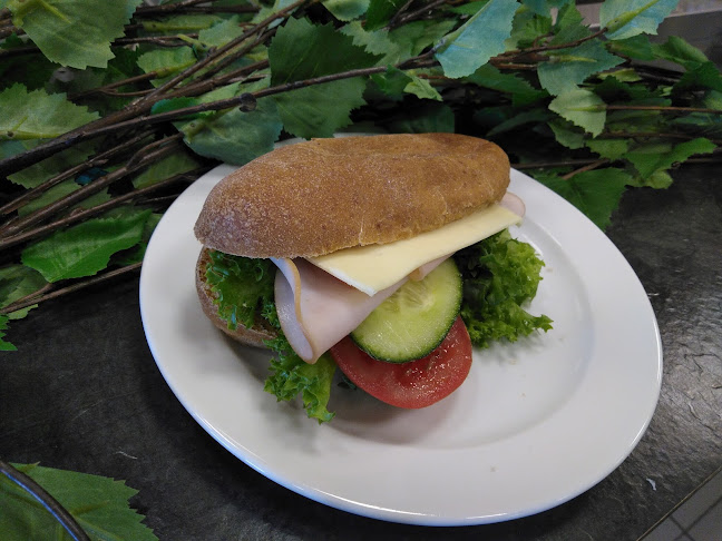 Opinii despre Juustokievari Oy în Pudasjärvi - Ravintola-ala