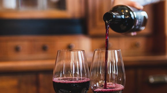 Viinibaari Apotek / Wine Bar Apotek - Ravintola-ala