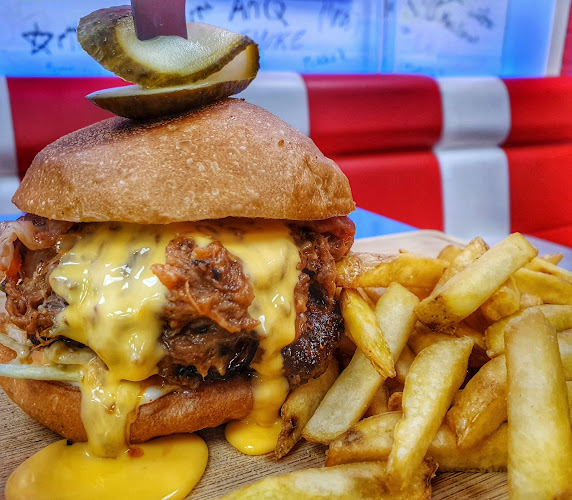 Opinii despre Mike's Diner în Vantaa - Ravintola-ala