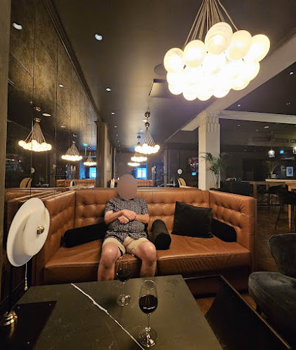 https://www.scandichotels.fi/hotellit/suomi/helsinki/scandic-grand-central-helsinki/ravintola-ja-baari/ravintola