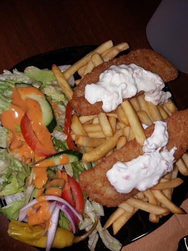 Salama Pizzeria - Ravintola-ala