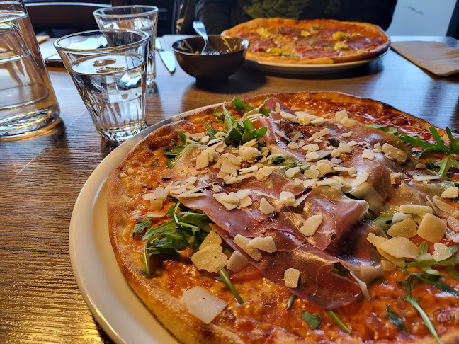 Opinii despre Pizzeria Riviera în Rauma - Ravintola-ala