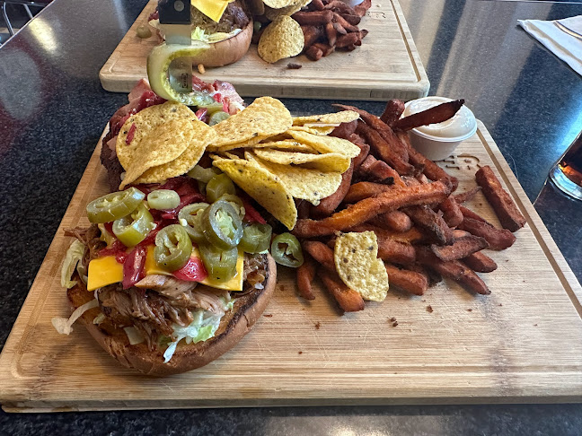 Mike's Diner, Tikkurila - Ravintola-ala