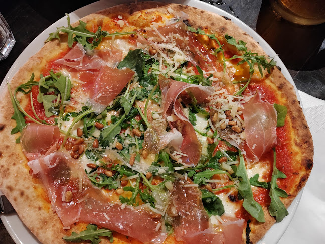 Opinii despre Ravintola Olivia - Kluuvi în Helsinki - Ravintola-ala