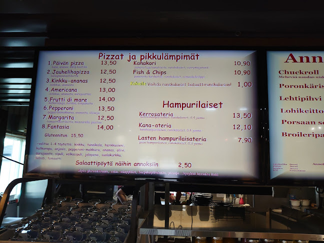 Opinii despre Kahvila-ravintola Vaskikello în Pyhäjärvi - Ravintola-ala