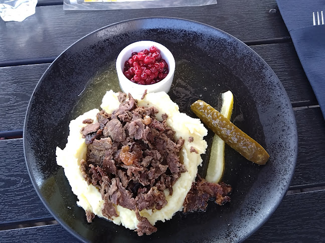 Mustaparran Päämaja