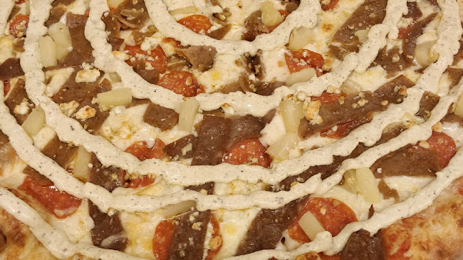 Kuhmon Pizzeria - Ravintola-ala