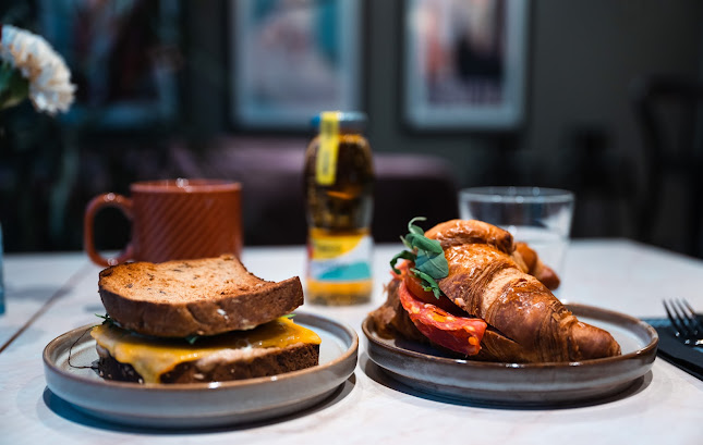 Taidetehtaan rantakatu 1, 06100 Porvoo