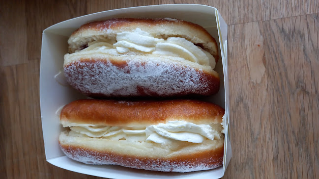 Ugin Pullapirjot Phone number