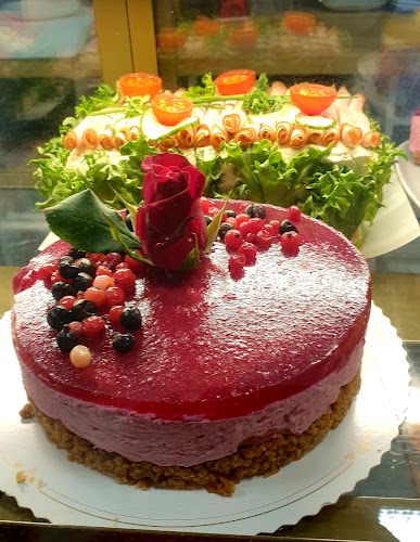 Comentarii opinii despre Leipomo-konditoria KakkuAnne