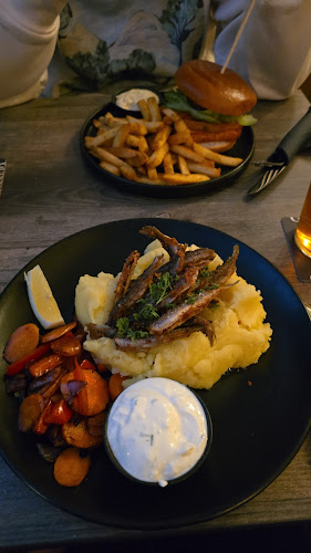 Pub Peräkammari - Ravintola-ala