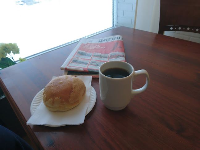 Opinii despre Kuiro Cafe Halikko în Halikko - Ravintola-ala