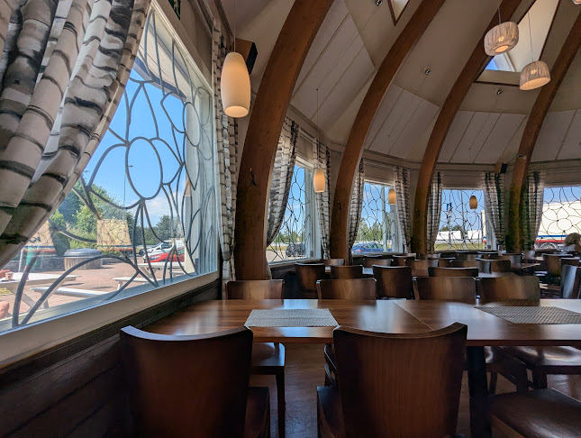 Kahvilaravintola Ykköspesä - Ravintola-ala