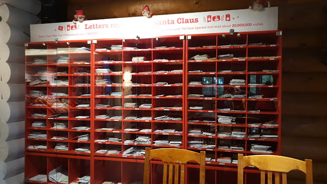 Christmas House Ravintola Phone number