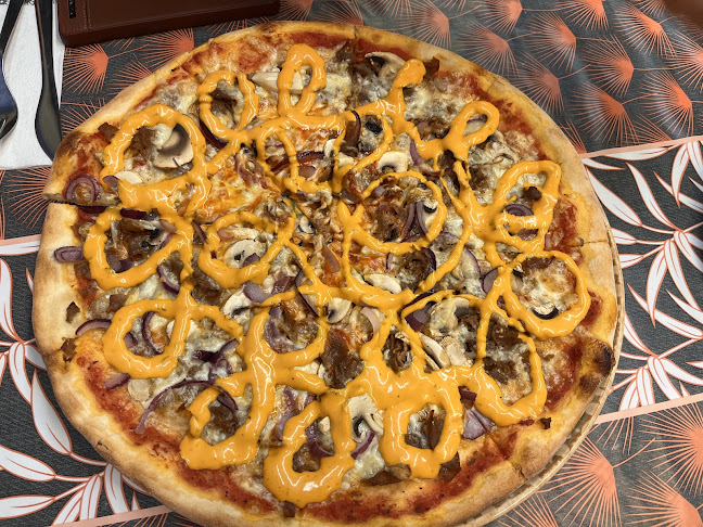 Noutopizzeria Petonen - Ravintola-ala